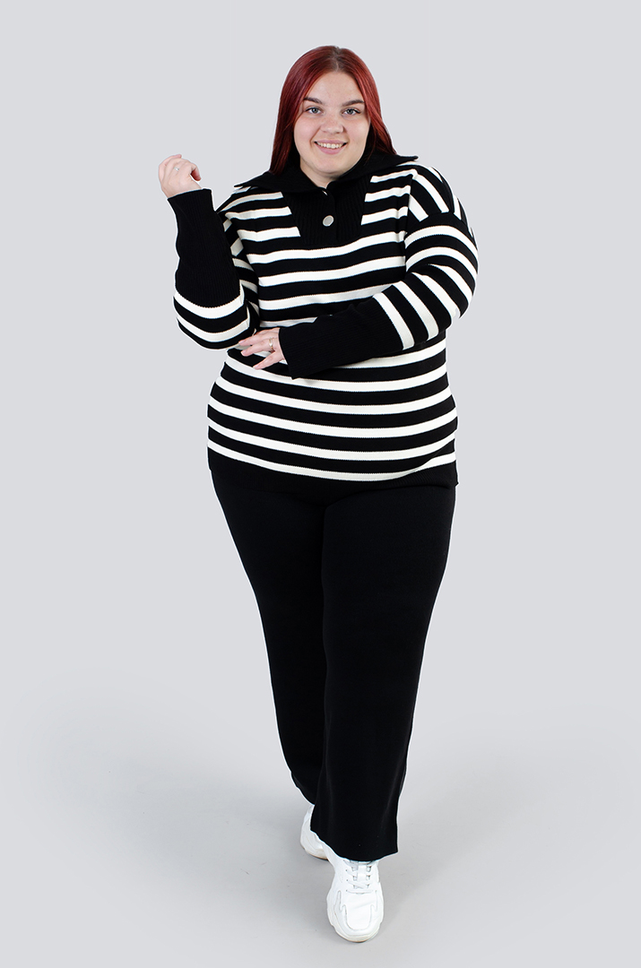 Джемпер в горизонтальную полоску с горловиной на пуговицах супер батал