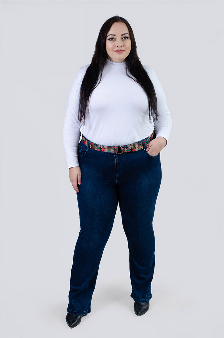 Джинси з високою посадкою і яскравим поясом батал