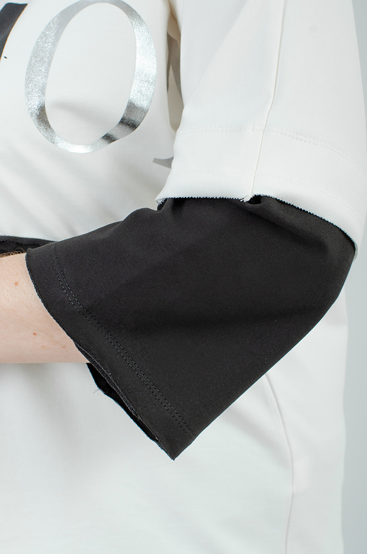 Джемпер спорт с декором больших размеров