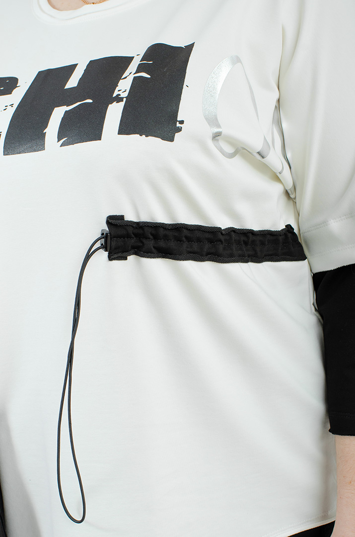 Джемпер спорт с декором больших размеров