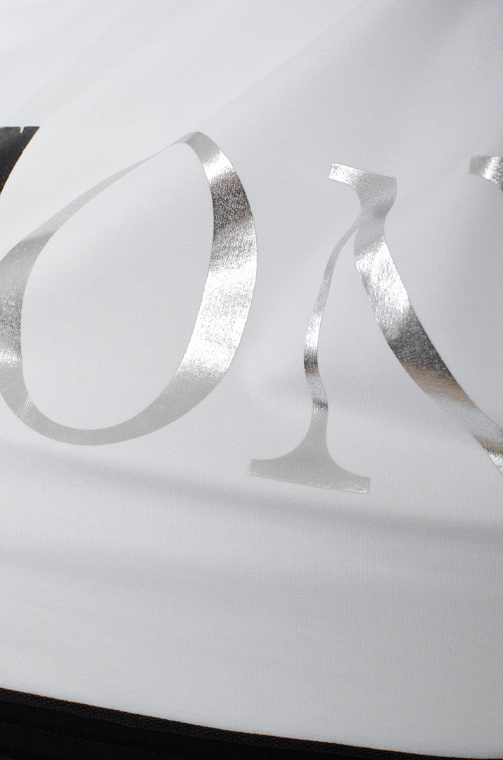 Джемпер спорт с декором больших размеров