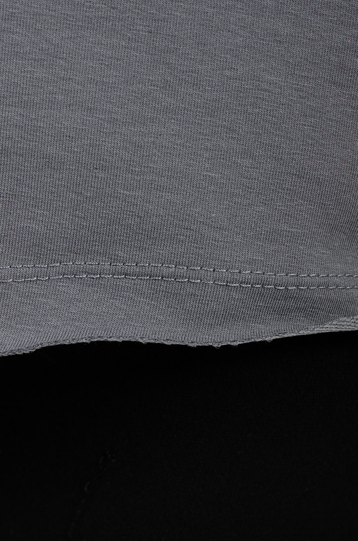 Джемпер спорт с декором больших размеров