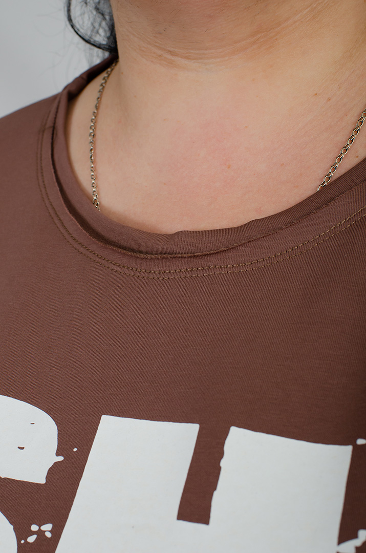 Джемпер спорт с декором больших размеров