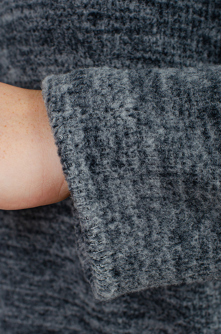 Теплий ангоровий джемпер в рубчик великих розмірів