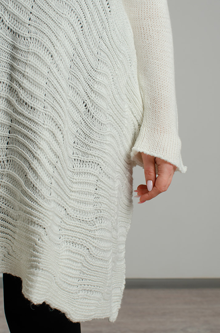 Джемпер текстурної в'язки великих розмірів