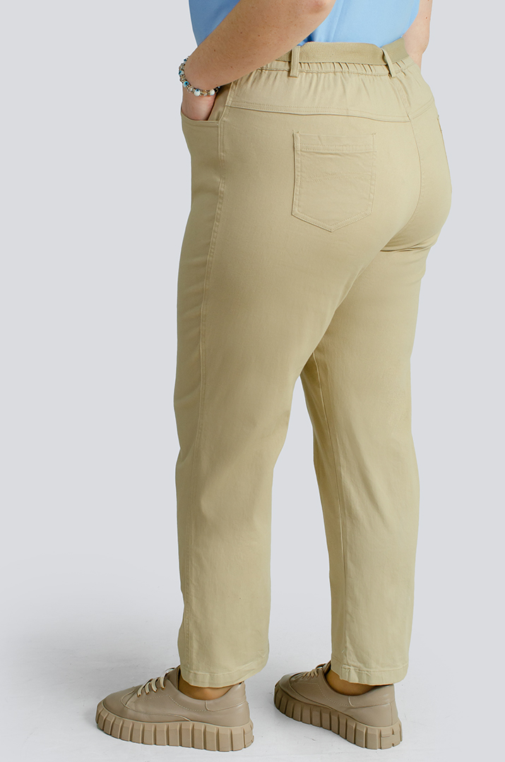 Джинси завужені з поясом великих розмірів