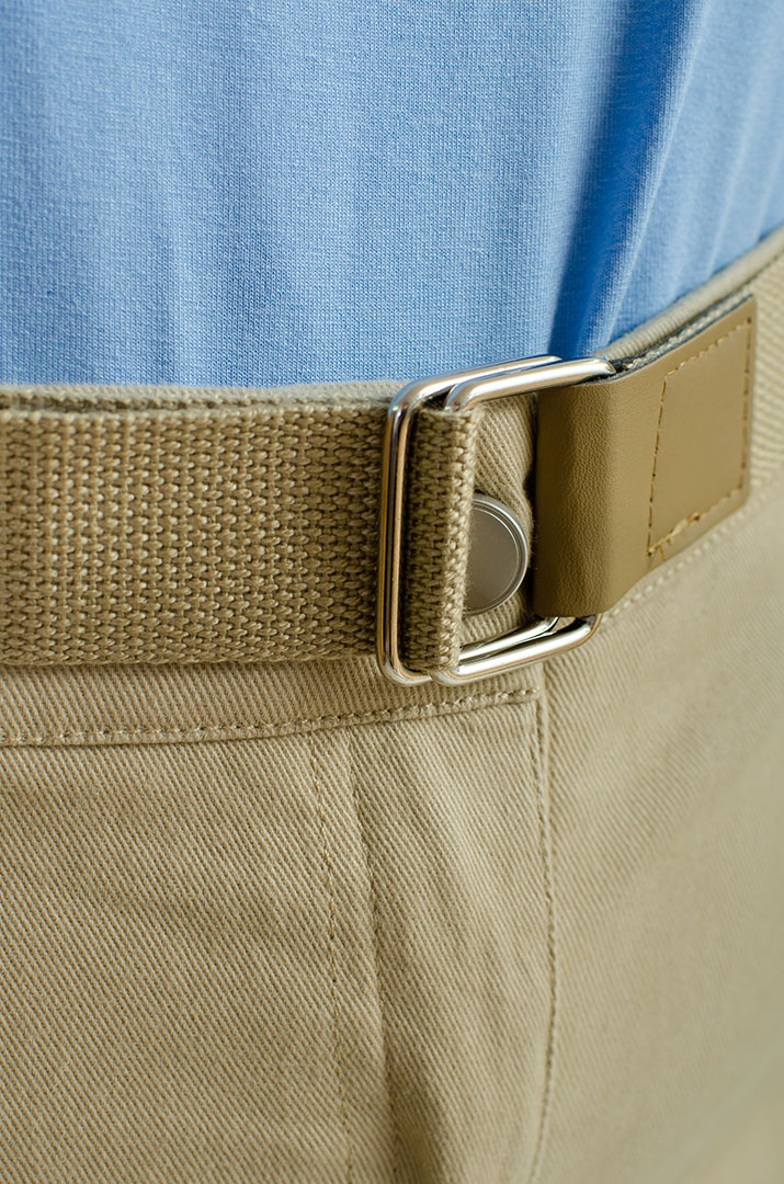 Джинси завужені з поясом великих розмірів