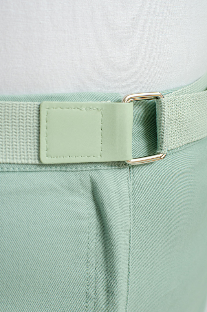 Джинси завужені з поясом великих розмірів