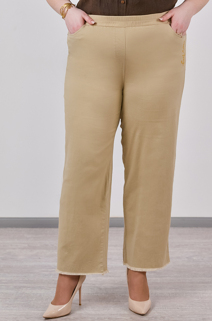 Яркие джинсы с тороками больших размеров