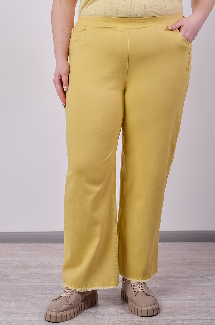 Яркие джинсы с тороками больших размеров