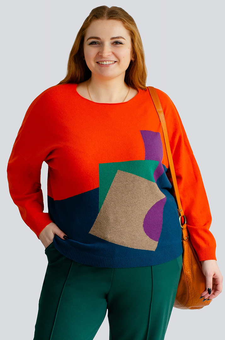 Яскравий в'язаний джемпер великих розмірів