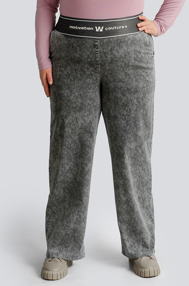 Джинси в принт рептилія великих розмірів