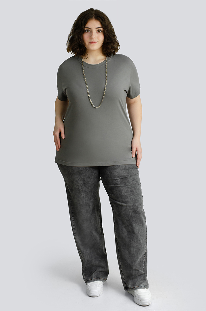 Джинси з яскравим поясом великих розмірів