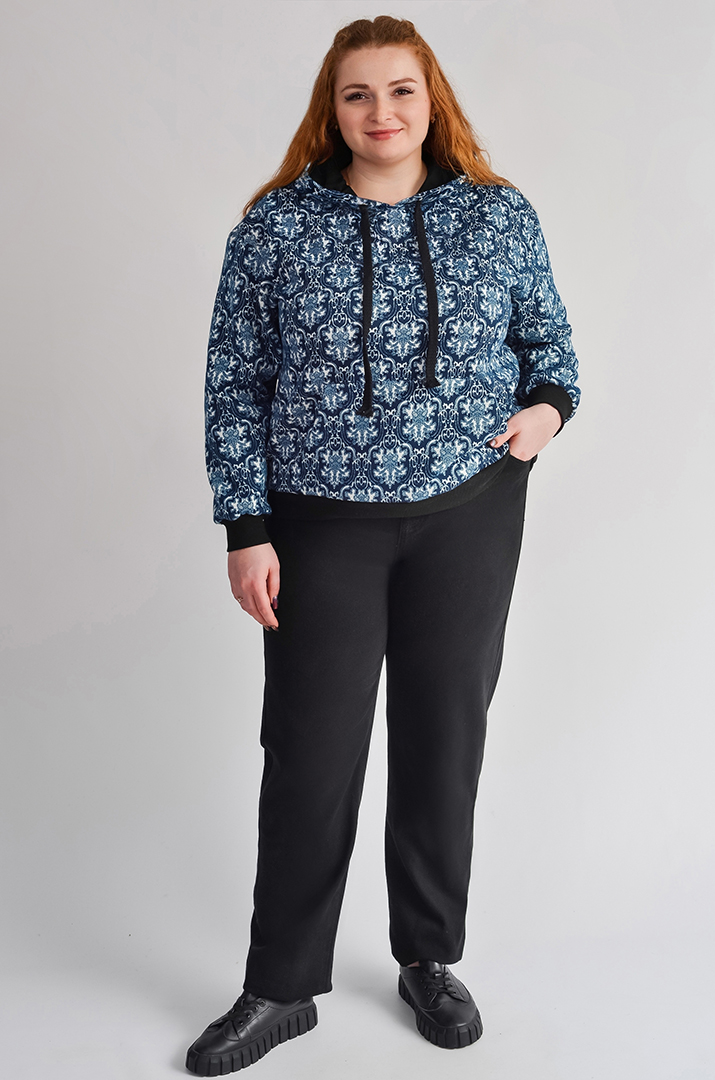 Джинси завужені в чорному кольорі зі шнурком великих розмірів