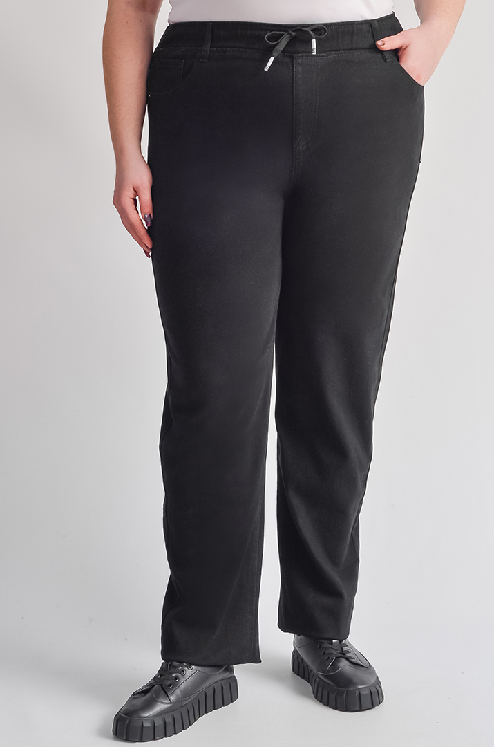 Джинси завужені в чорному кольорі зі шнурком великих розмірів