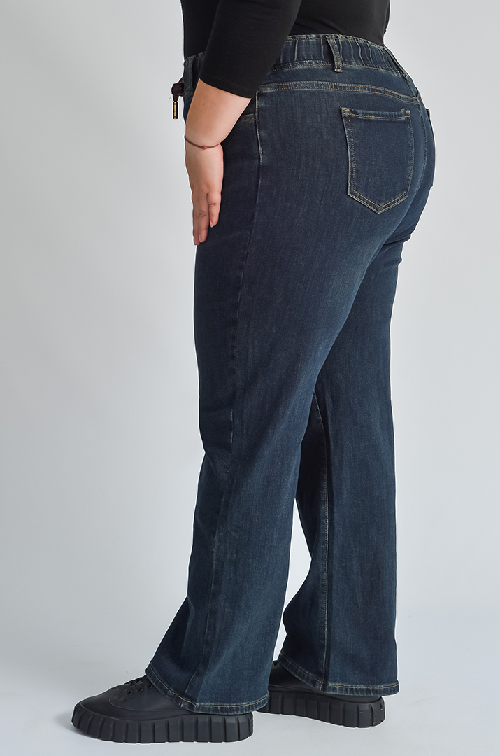 Джинси з кишенями та еластичним поясом великих розмірів