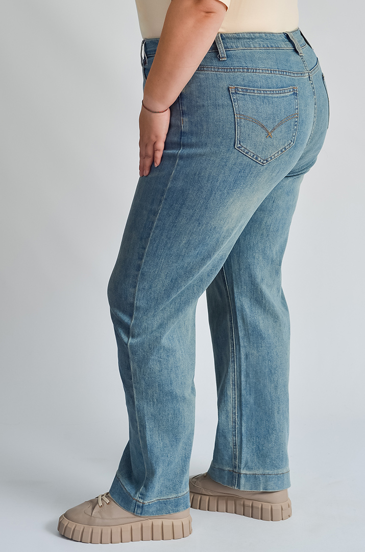 Базові джинси з легким висвітленням тканини великих розмірів