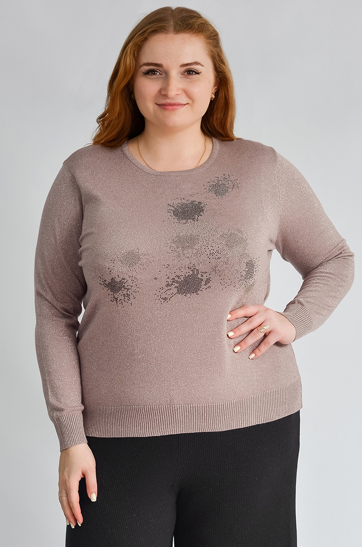 Джемпер с люрексовым мерцанием и декором из стразов больших размеров