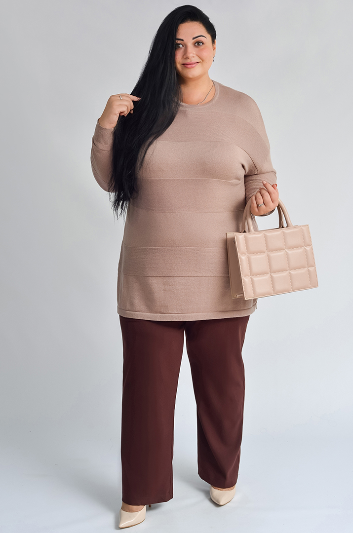 Довгий джемпер з рельєфною в’язкою та блискучою ниткою великих розмірів