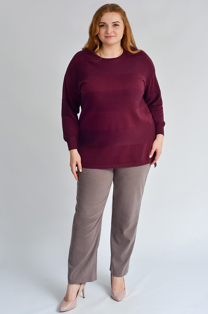 Довгий джемпер з рельєфною в’язкою та блискучою ниткою великих розмірів