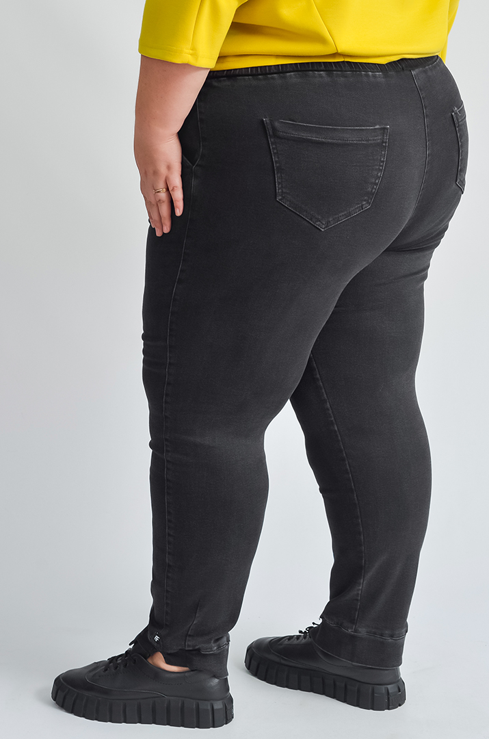 Графітові джинси 7/8 з декоративними деталями великих розмірів