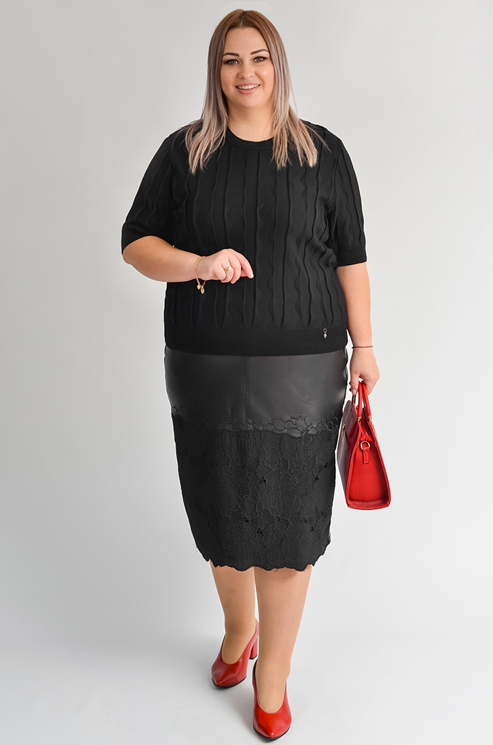 Джемпер з хвилястим рельєфом і коротким рукавом великих розмірів