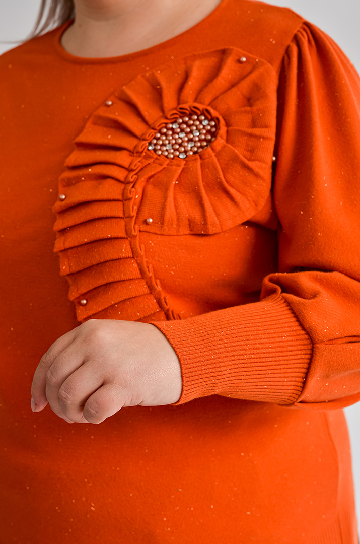 Джемпер з люрексовим блиском та рюшевим акцентом великих розмірів