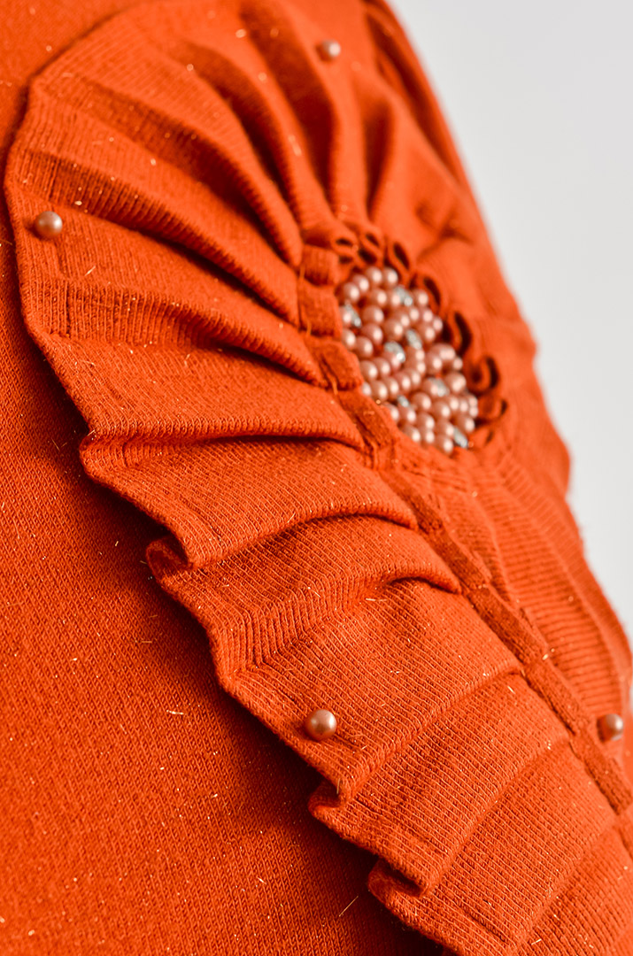 Джемпер з люрексовим блиском та рюшевим акцентом великих розмірів