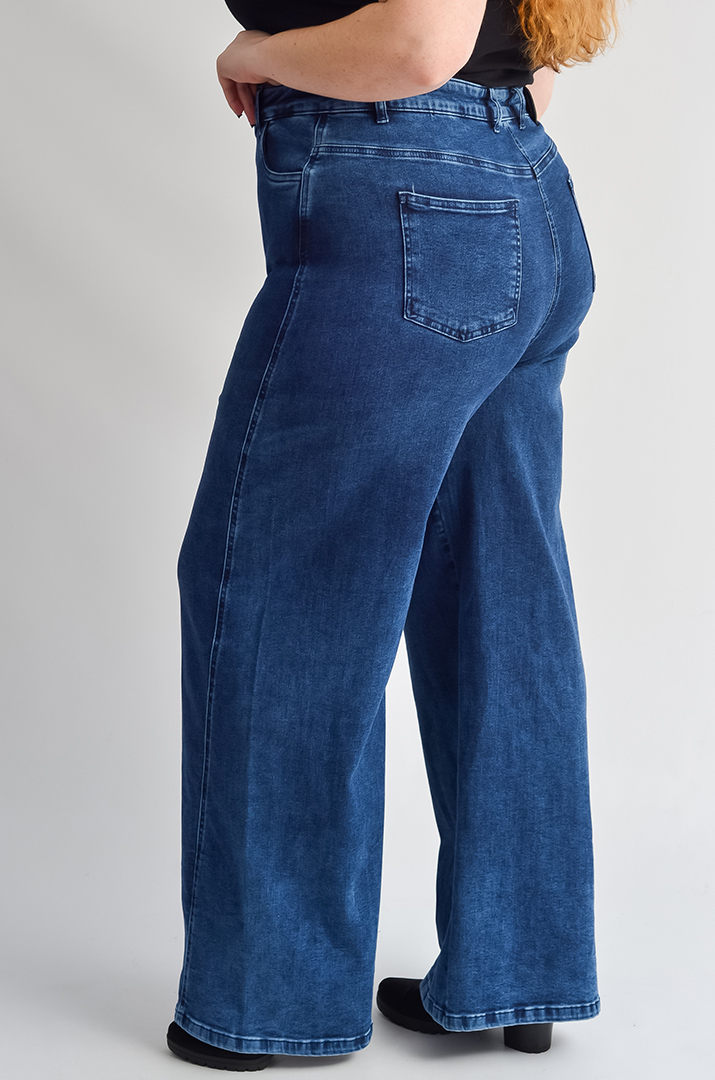 Джинси з широкими штанинами та високою талією великих розмірів