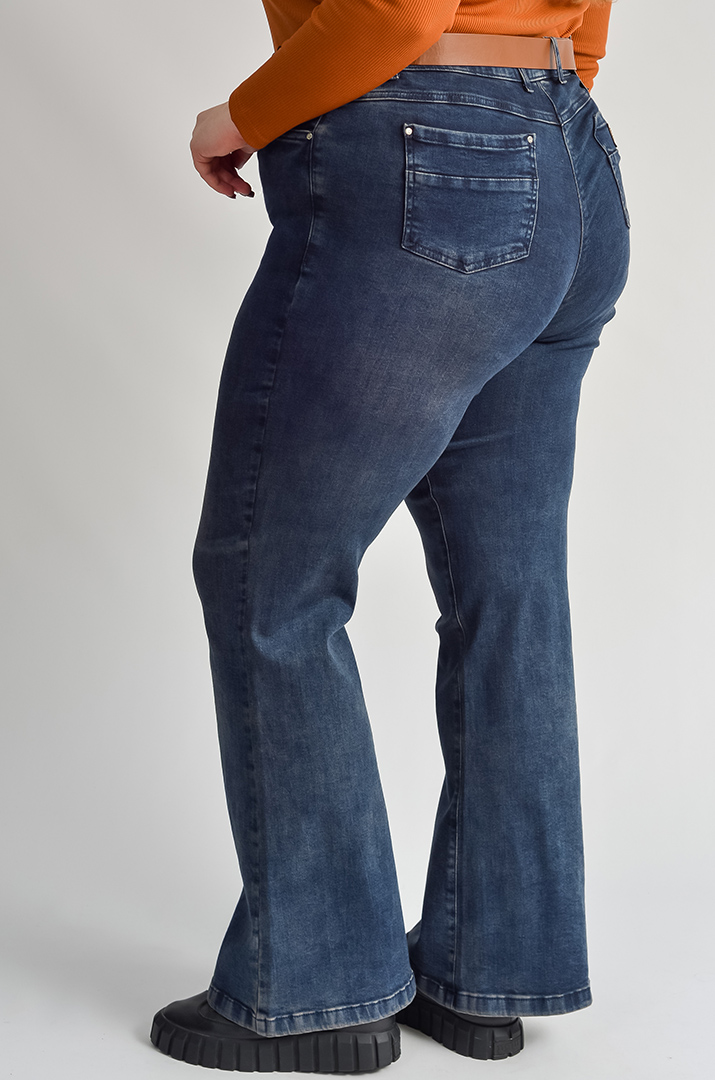 Джинси кльош в синьому кольорі з контрастним поясом великих розмірів