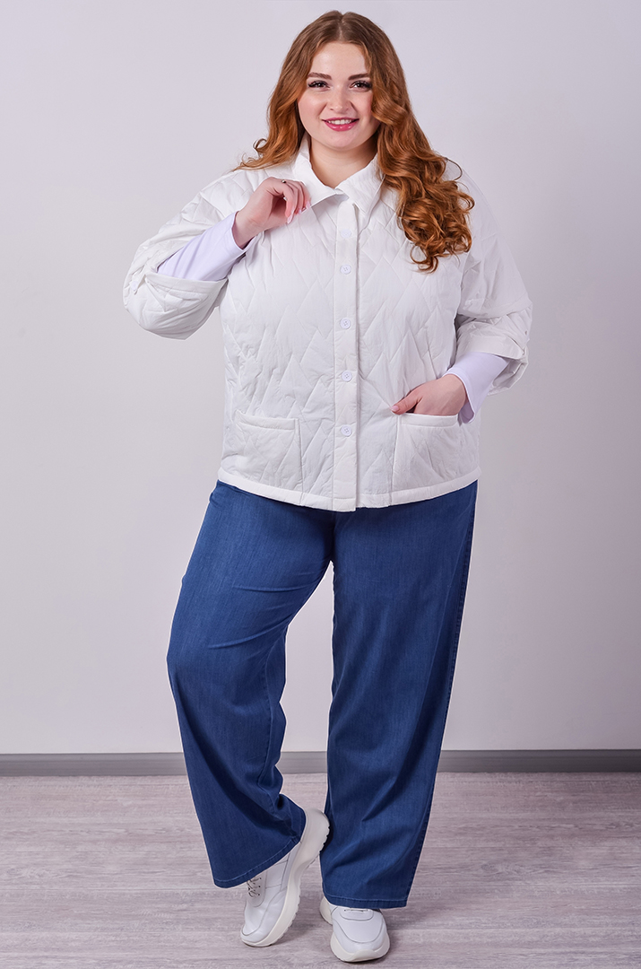 Джинсы из тенсела синего цвета с акцентом на поясе больших размеров