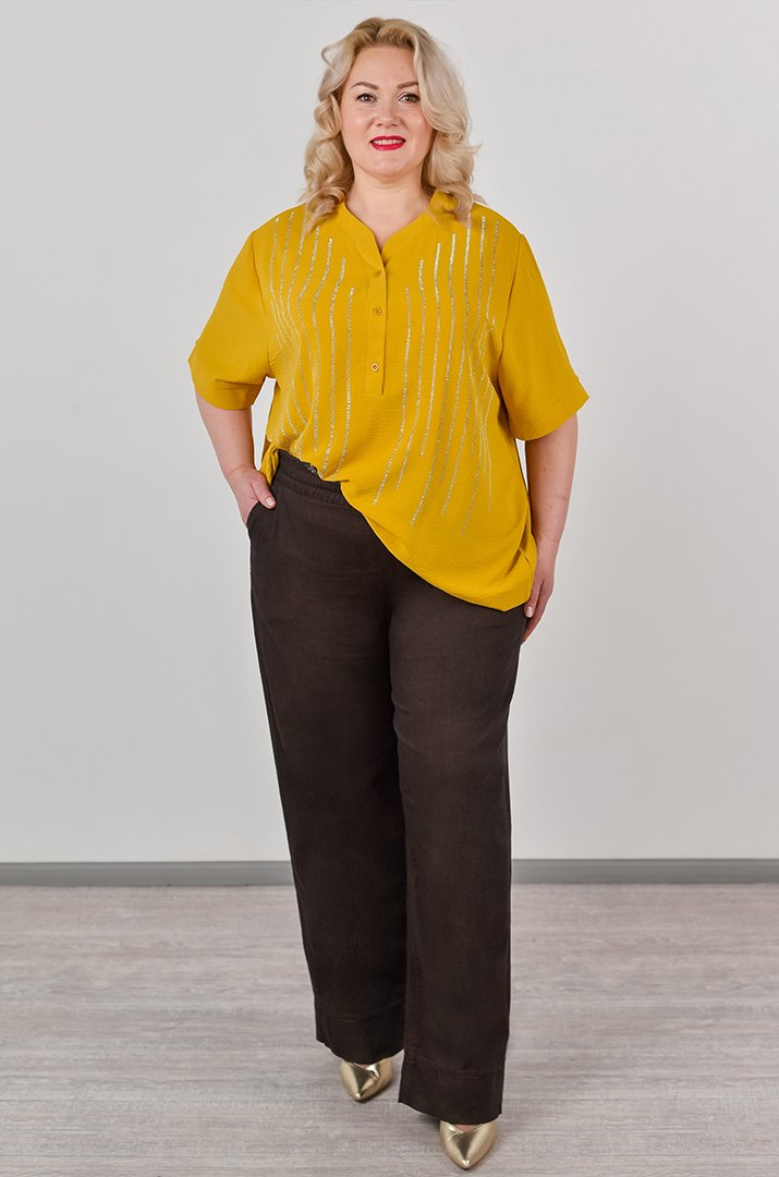 Джинсы прямого кроя с декоративной строчкой на манжете больших размеров