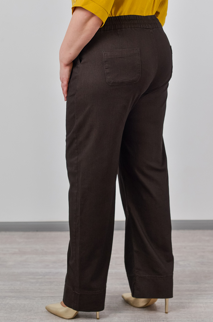 Джинсы прямого кроя с декоративной строчкой на манжете больших размеров