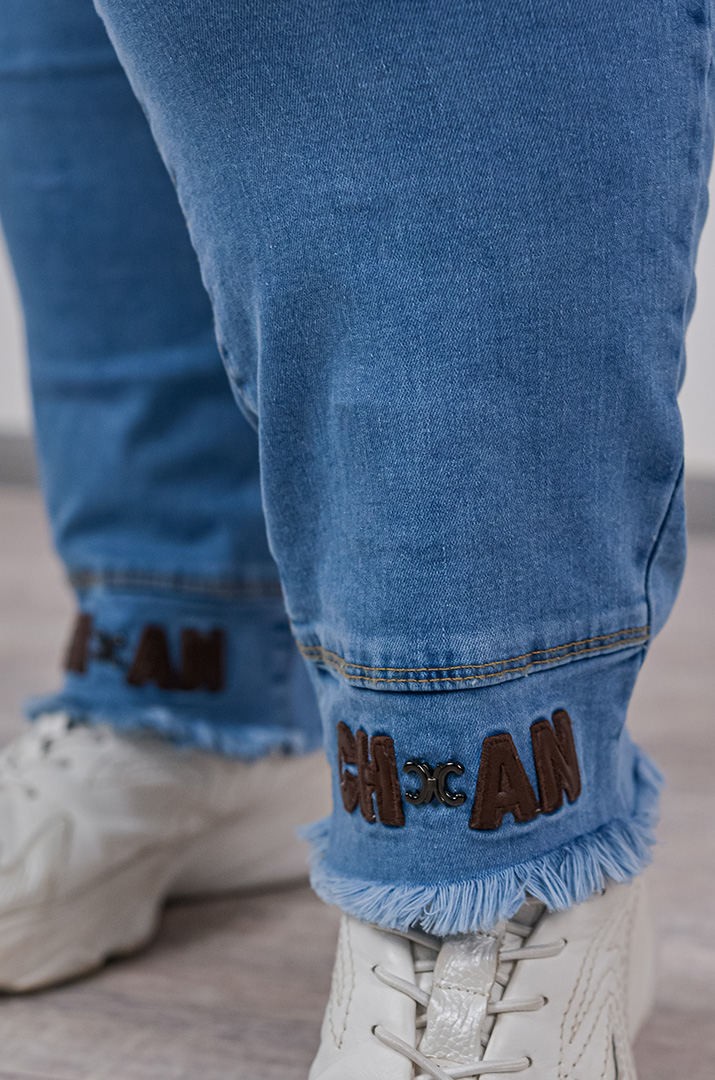 Джинси 7/8 з декоративним акцентним низом великих розмірів