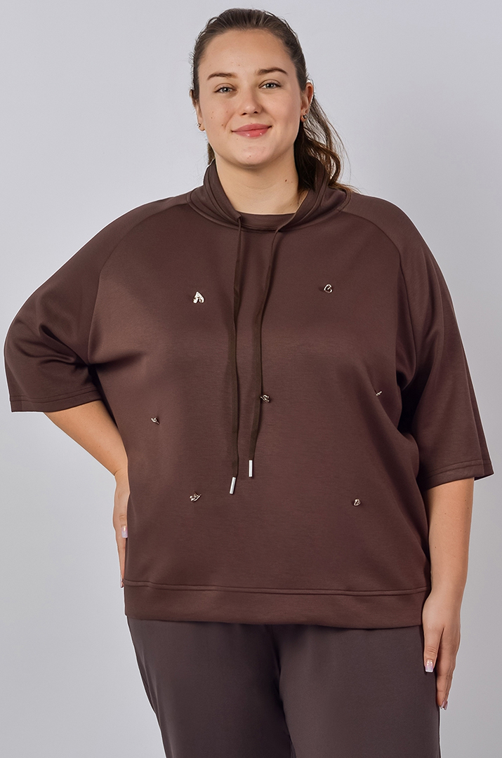 Джемпер короткий з декоративними сердечками великих розмірів