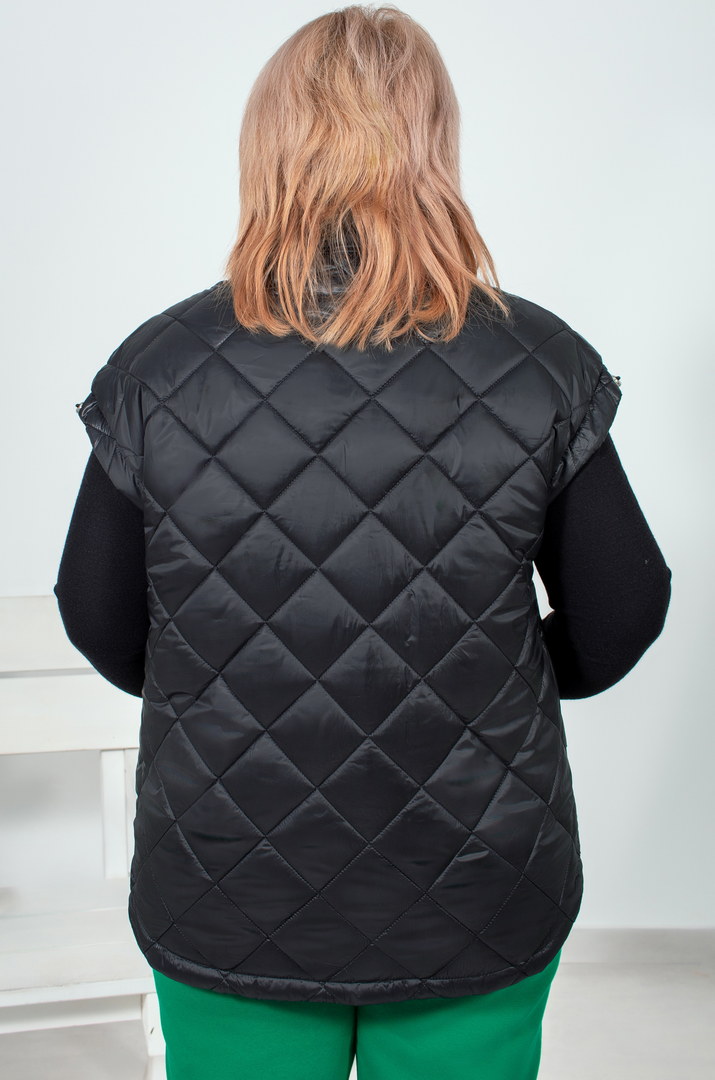 Жилет стьобаний короткий з ланцюжками на кишенях супер батал