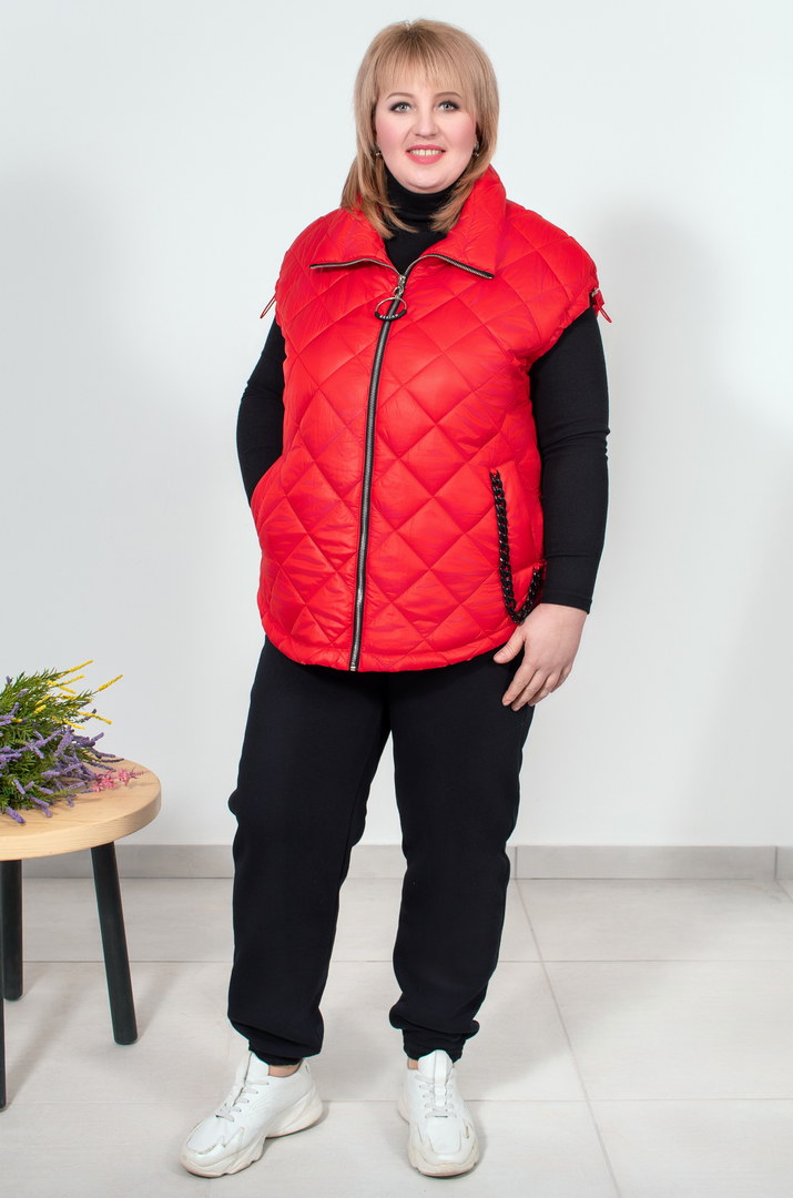 Жилет стьобаний короткий з ланцюжками на кишенях супер батал