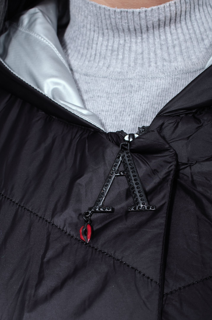 Жилет з нашивкою на спині батал