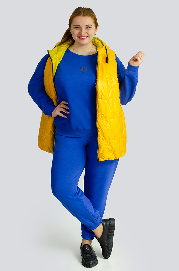 Жилет в різних кольорах великих розмірів