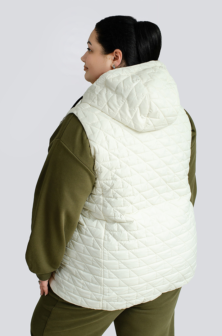 Жилет в різних кольорах великих розмірів