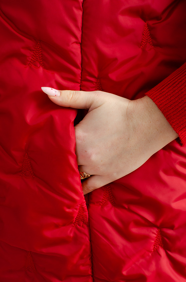 Жилет в різних кольорах великих розмірів