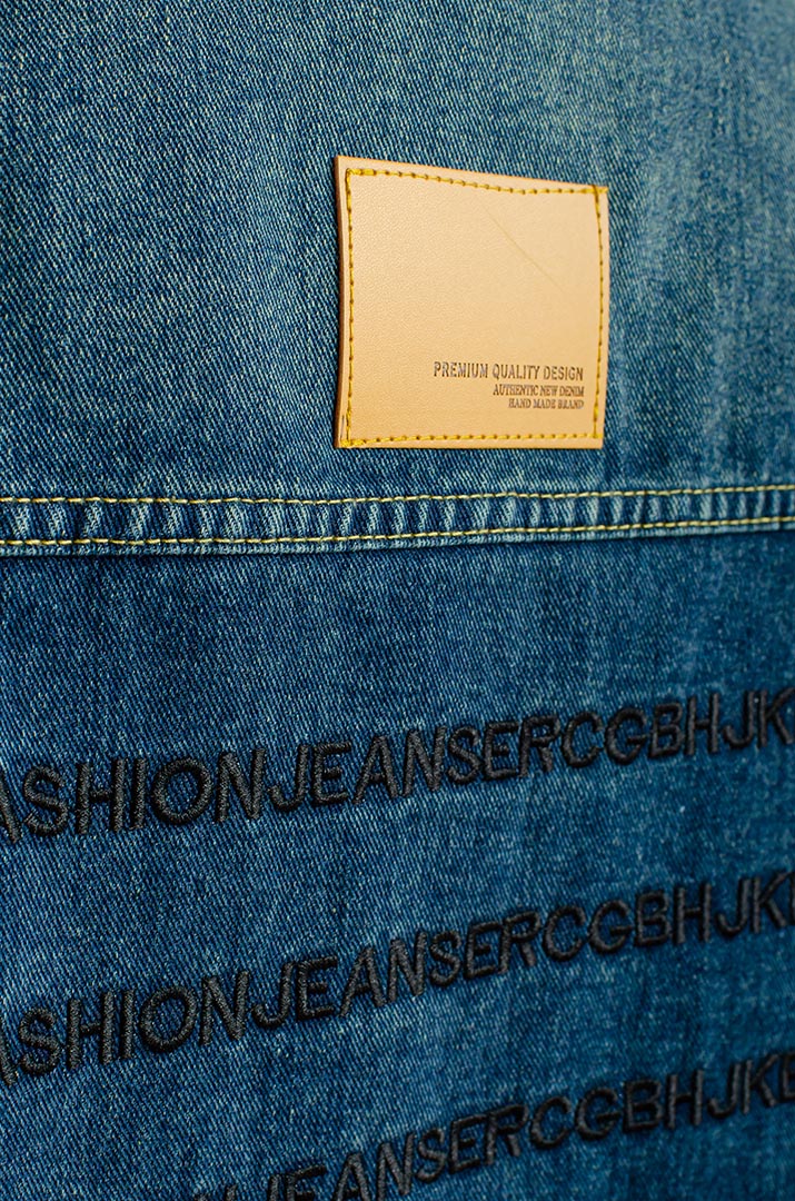 Жилет джинсовий з написами великих розмірів