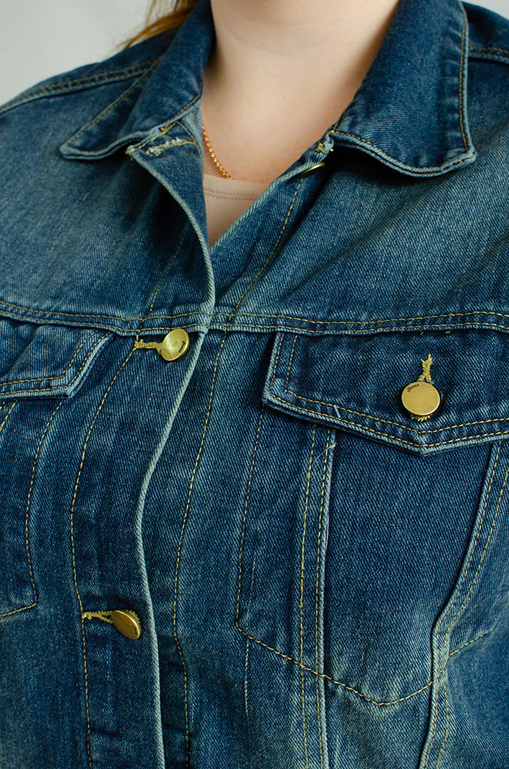 Жилет джинсовий з написами великих розмірів