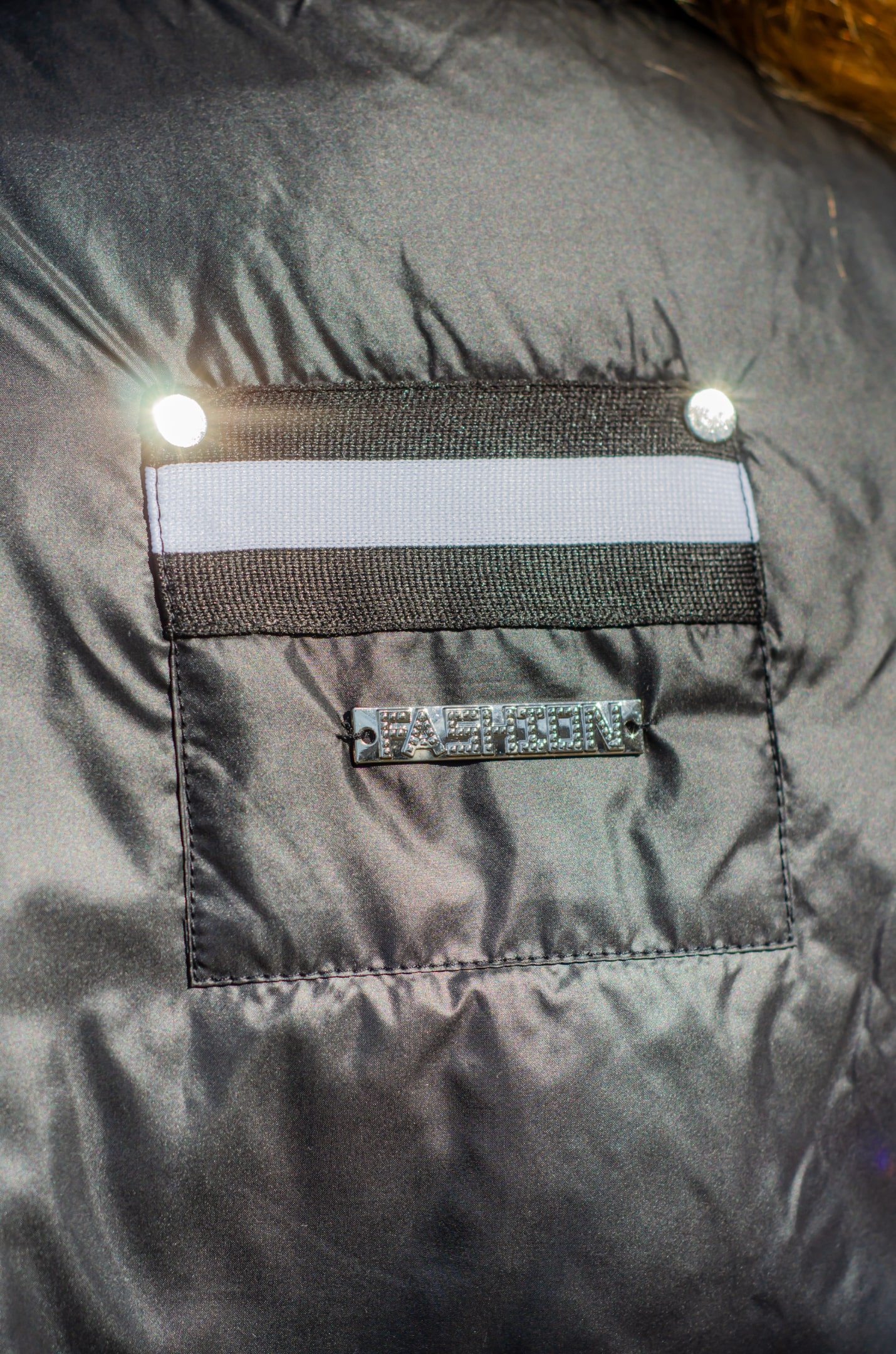 Жилет з декором великих розмірів