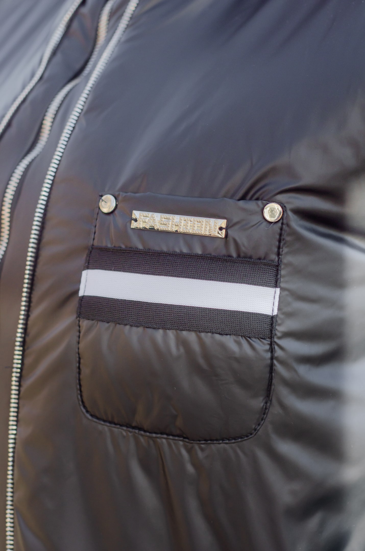 Жилет з декором великих розмірів