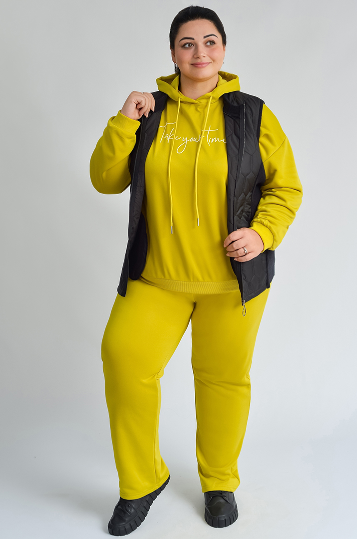 Жилет зі стьобаної плащівки з в’язаною спинкою великих розмірів