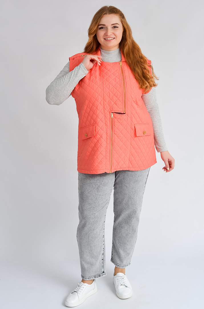 Жилет стьобаний в кораловому кольорі великих розмірів