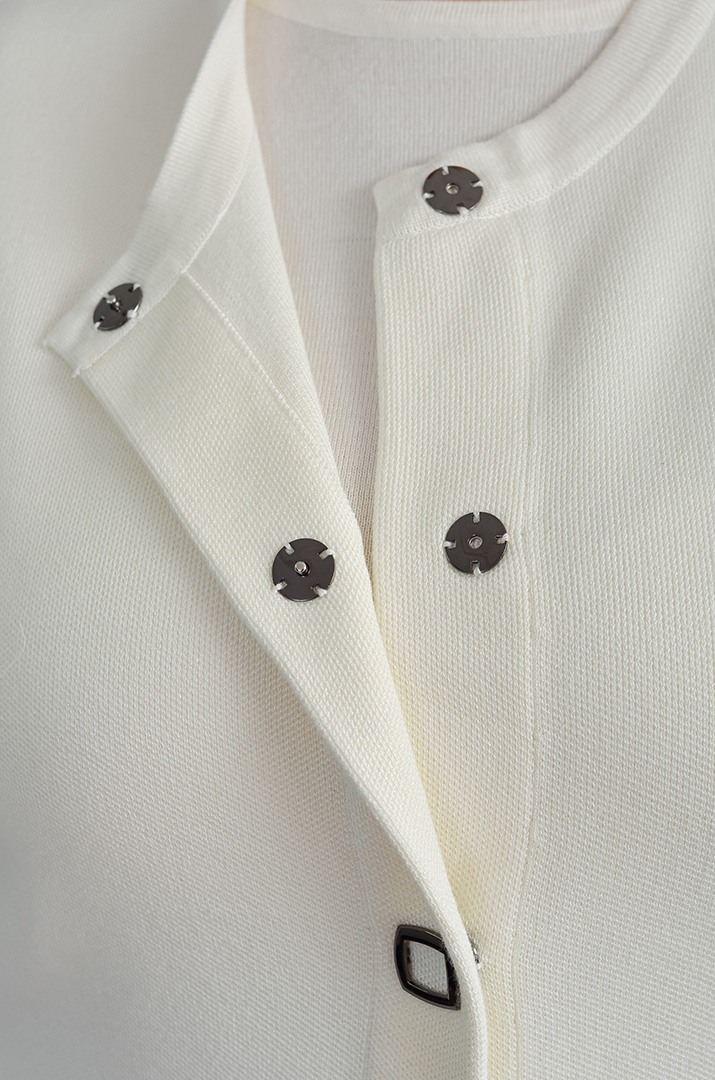 Жилет без рукавів з накладними кишенями великих розмірів