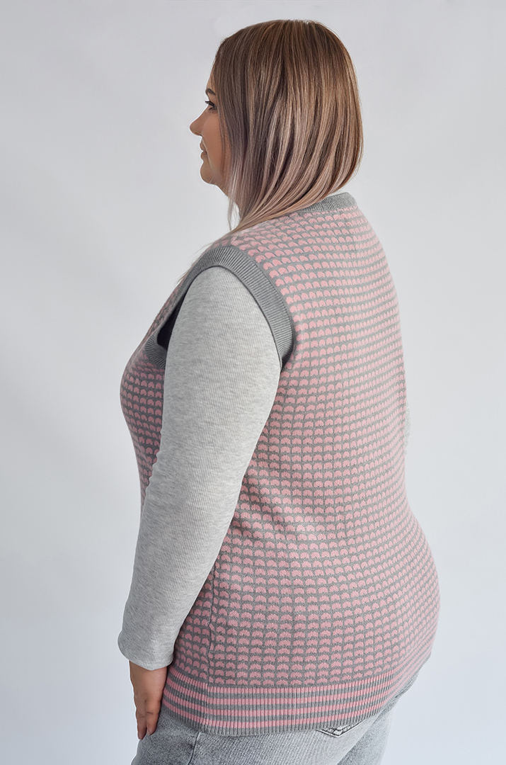 Короткий жилет з геометричним візерунком великих розмірів