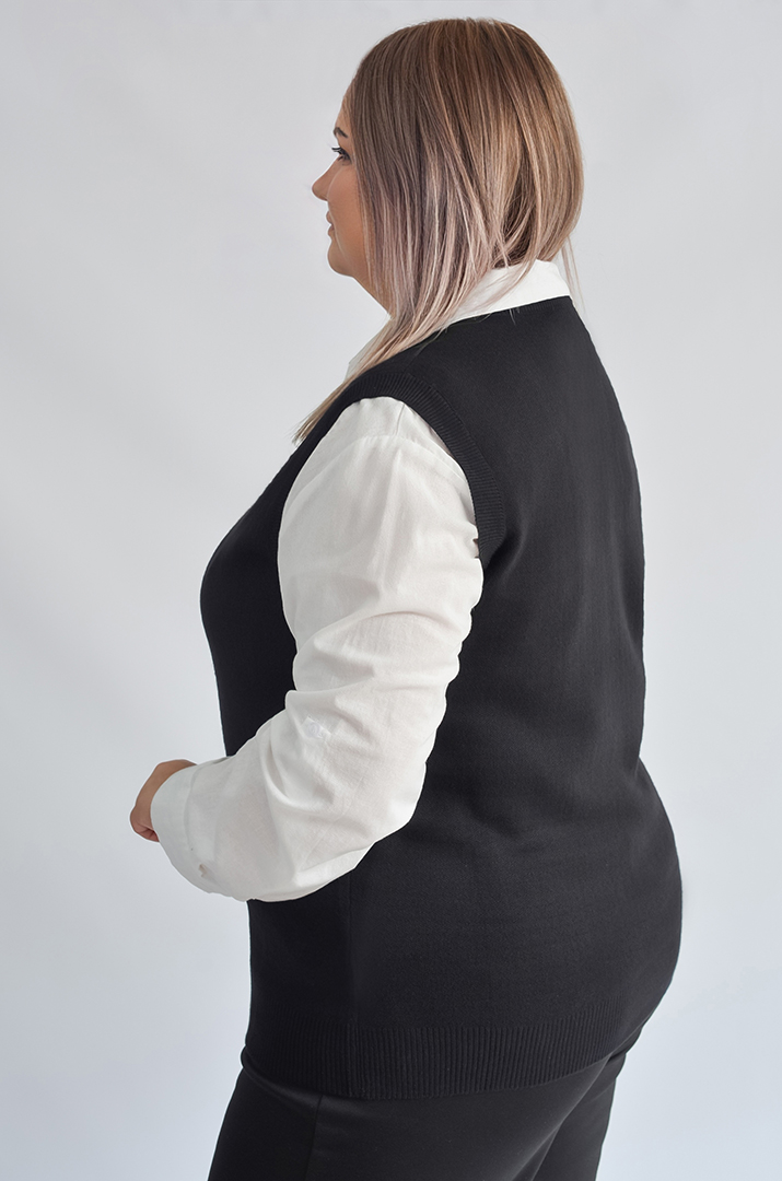 Класичний короткий жилет в чорному кольорі великих розмірів